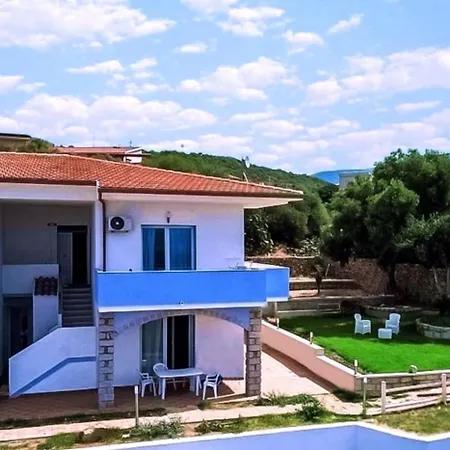 Beb Con Piscina Del Borgo