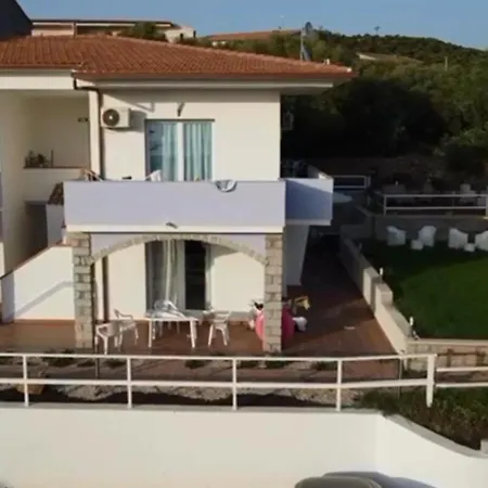 Beb Con Piscina Del Borgo