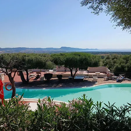 Beb Con Piscina Del Borgo