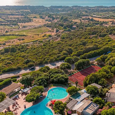 Πανσιόν Beb Con Piscina Del Borgo