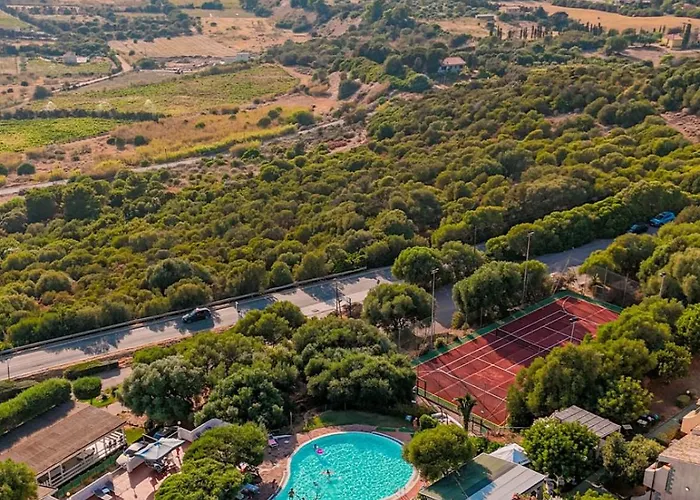 Pensjonat Beb Con Piscina Del Borgo